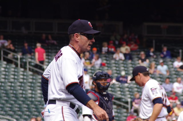 Molitor Walking