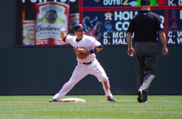 Dozier turning Double Play