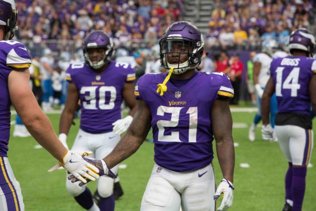 Jerick McKinnon vs Lions