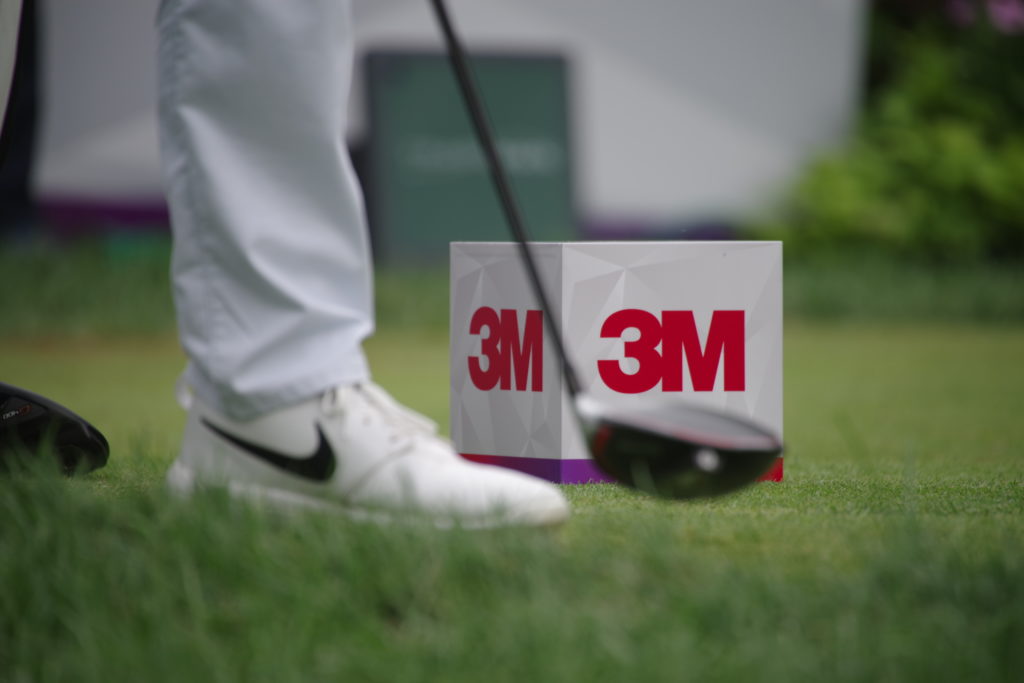 matthew wolff golf shoes