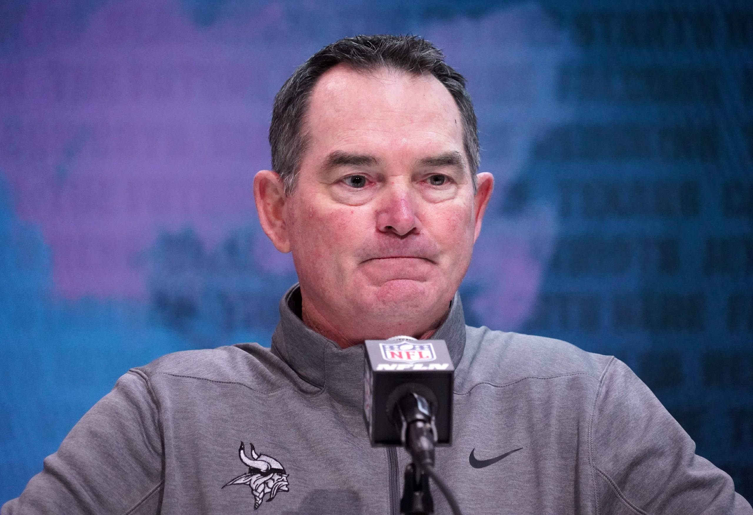 Minnesota Can T Fall Into The Jeff Fisher Trap With Mike Zimmer Zone Coverage