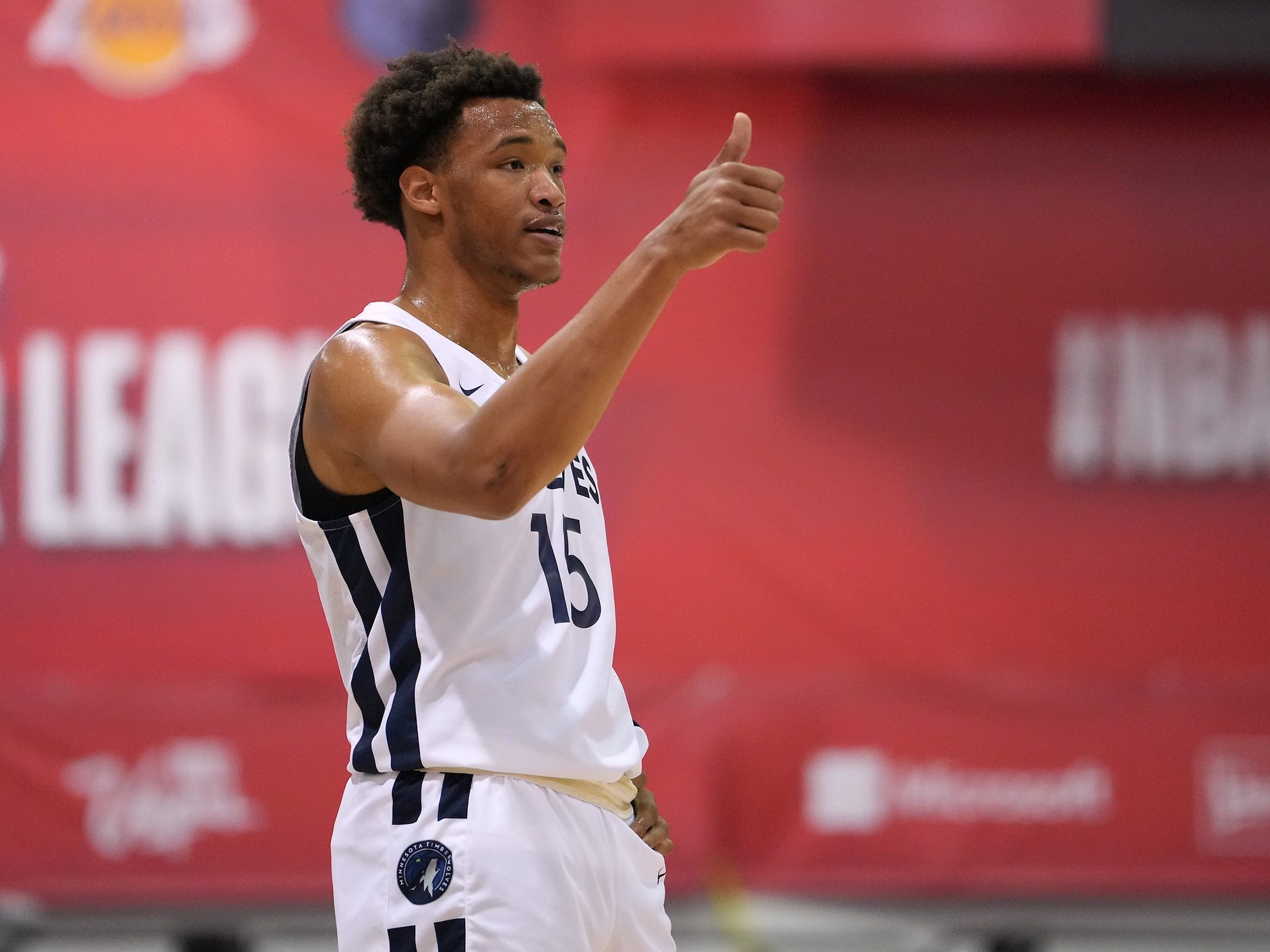 Stints With the Iowa Wolves Will Benefit Wendell Moore Jr. Zone Coverage