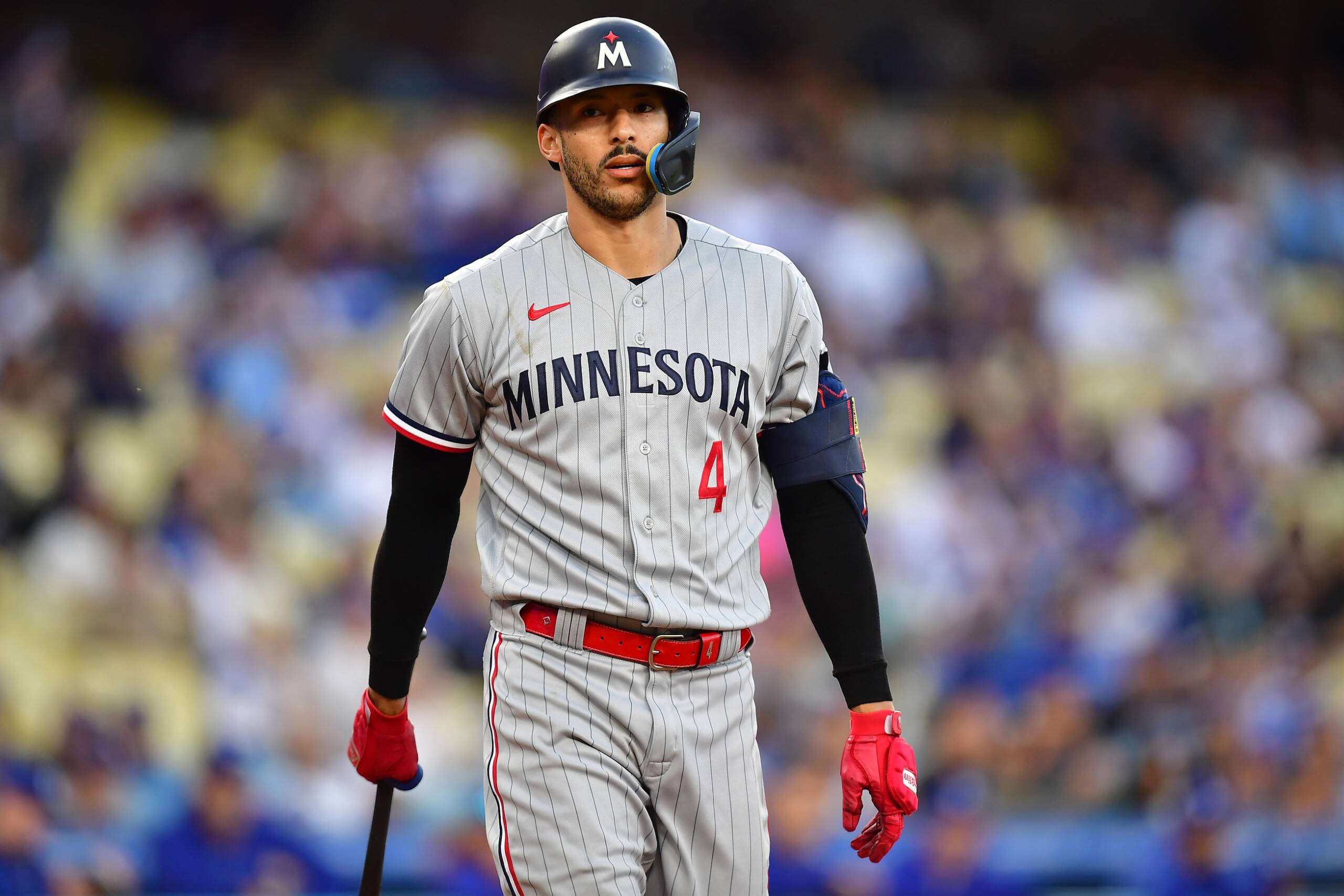 Twins' shocking trade stance on batting champ Luis Arraez