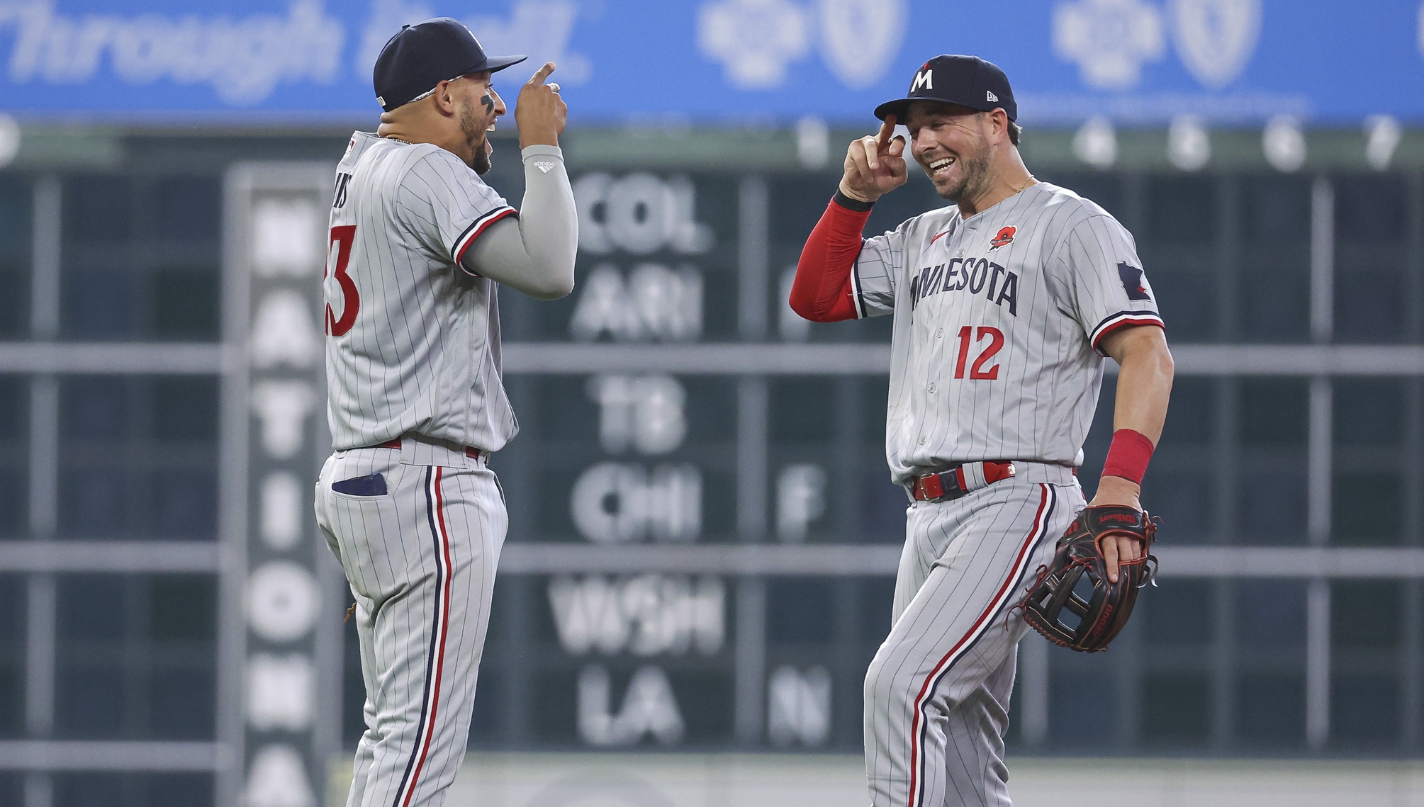 Royce Lewis injured in Twins' win over Reds - Sports Illustrated