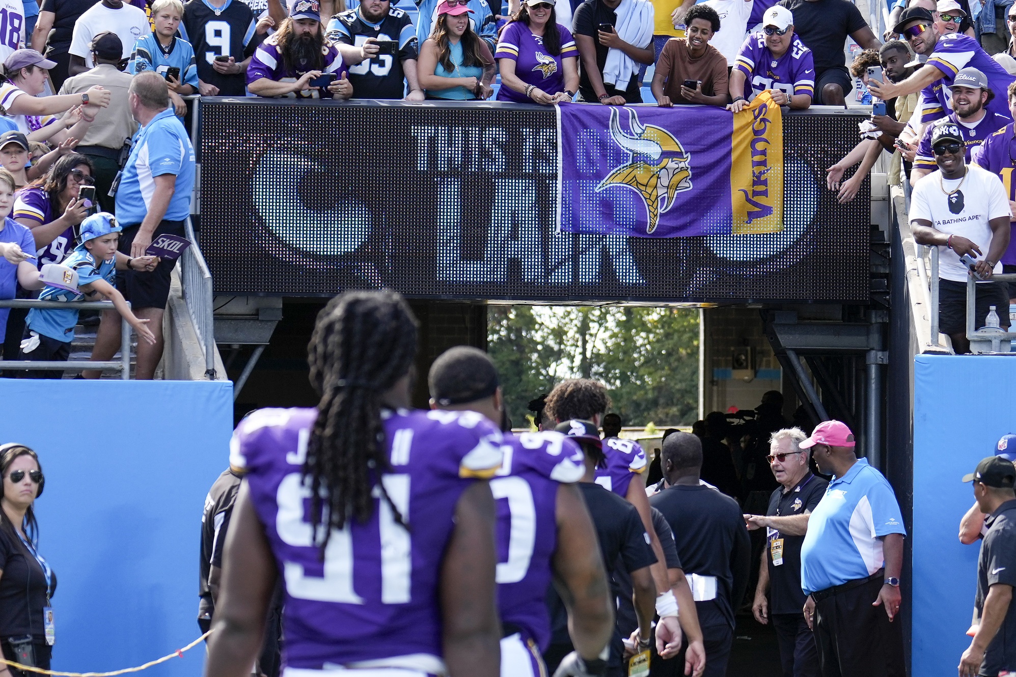 Carolina Panthers Drop to 0-4 With 21-13 Loss to MINNESOTA VIKINGS