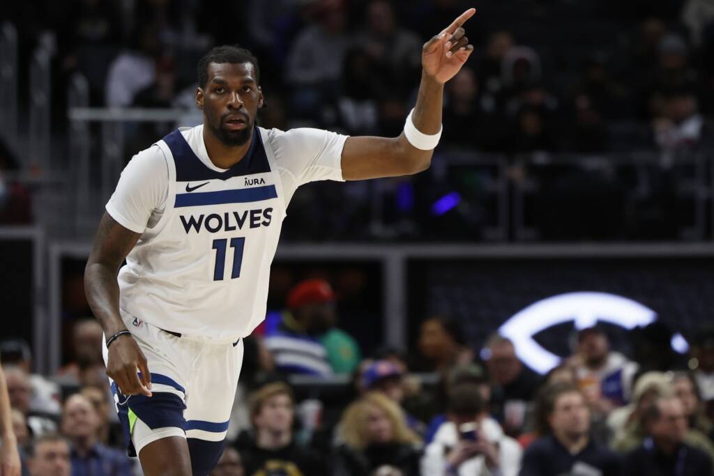 What's Behind Naz Reid's Career Year From Beyond the Arc? - Zone Coverage