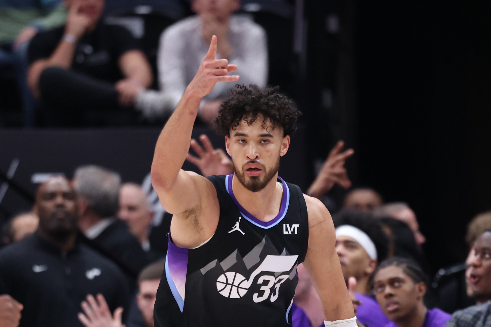 Johnny Juzang Offers Three-Point Intrigue At the End Of
